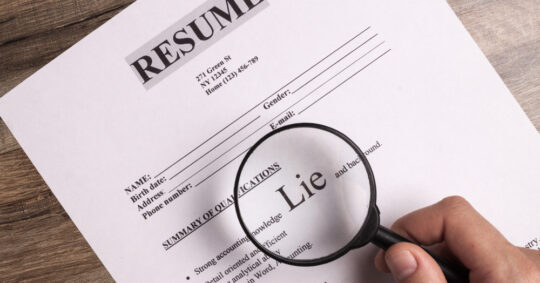 resume spelled lie at the center