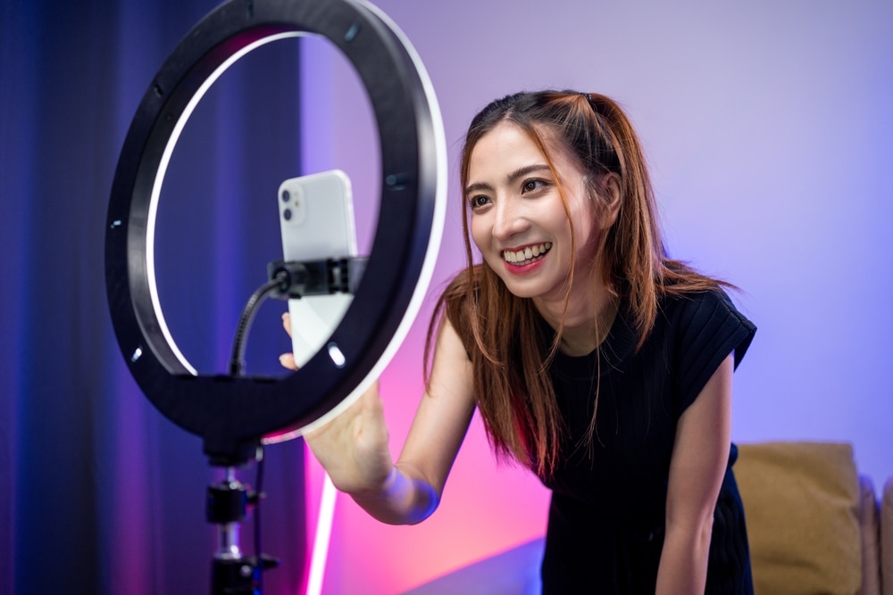 influencer creating vlog on a smartphone